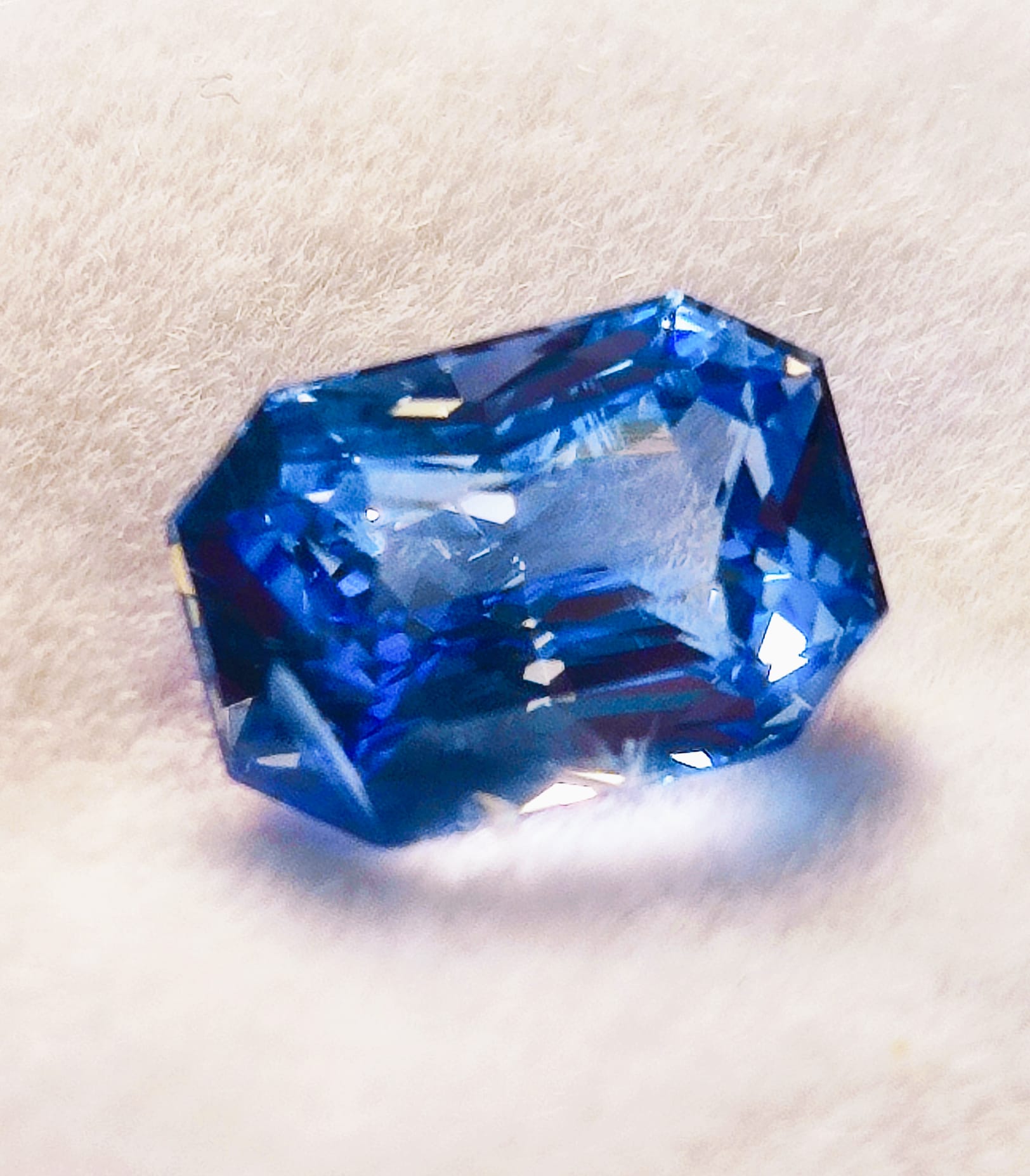 Gemstone Island featured gemstone 1